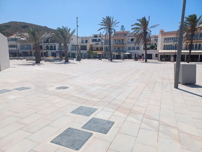 El Puerto de Fornells recupera un espacio publico de 1.500 m2 con las obras ejecutadas hasta ahora por PortsIB